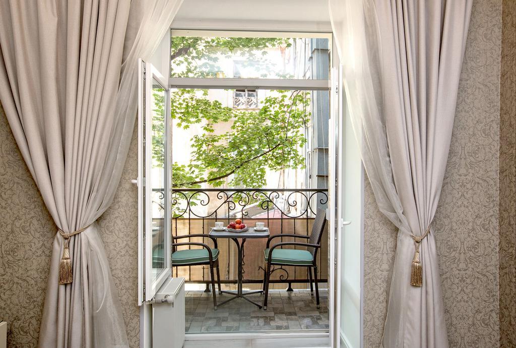 Jane Stone Apartments โอเดสซา ภายนอก รูปภาพ